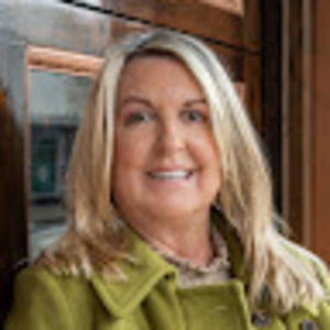 Meet your Posher, Shelly